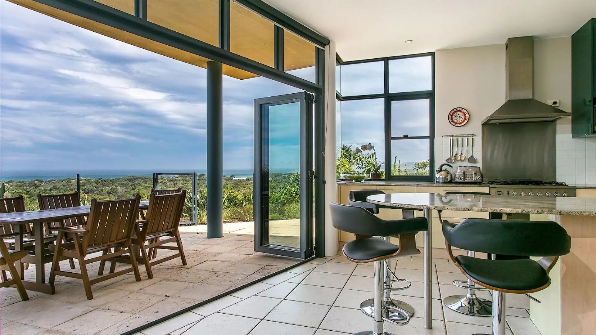 A Perfect Stay - Above Byron Byron Bay Australia