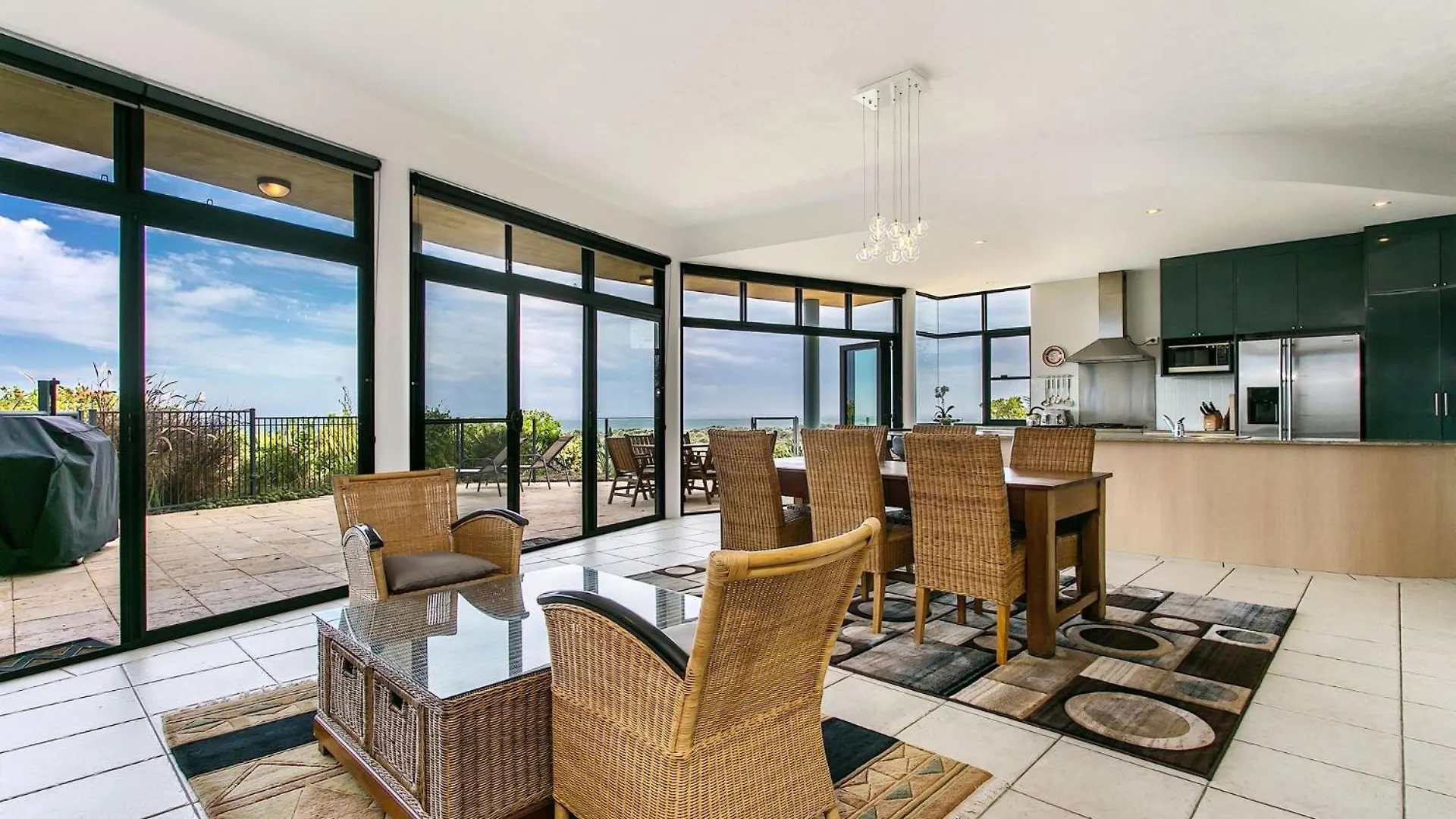 A Perfect Stay - Above Byron Byron Bay Holiday home